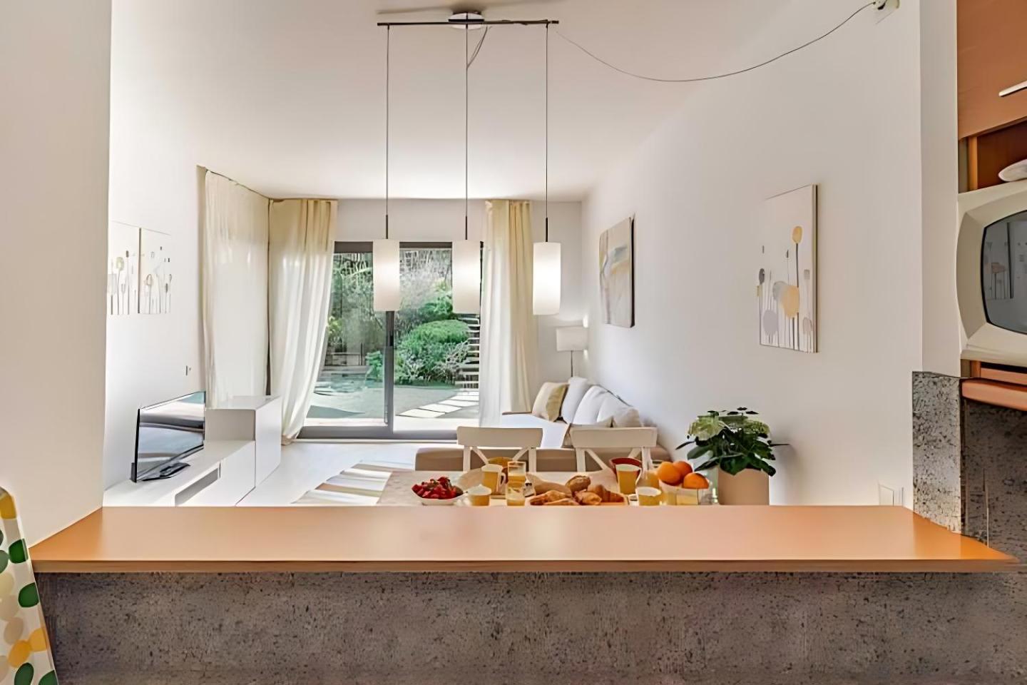 Pretty Garden Apartment Next To A Charming Beach Лорет де Мар Екстериор снимка